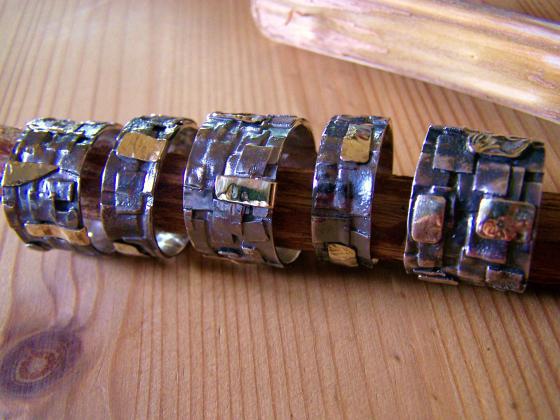 Ring 010