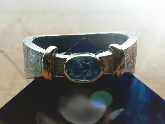 Ring 034